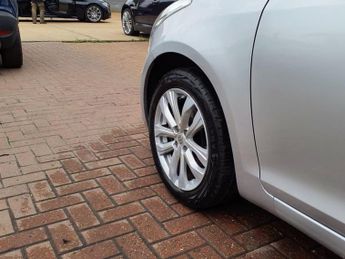 SUZUKI SWIFT 1.2 SZ4 Hatchback 5dr Petrol Auto Euro 5 (94 ps)