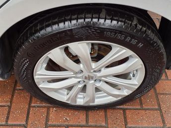 SUZUKI SWIFT 1.2 SZ4 Hatchback 5dr Petrol Auto Euro 5 (94 ps)