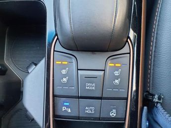 HYUNDAI IONIQ 28kWh Premium SE Hatchback 5dr Electric Auto (120 ps)
