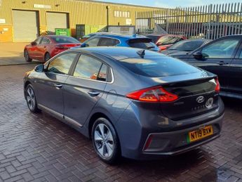 HYUNDAI IONIQ 28kWh Premium SE Hatchback 5dr Electric Auto (120 ps)