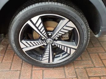 MG MG ZS 44.5kWh Exclusive SUV 5dr Electric Auto (143 ps)