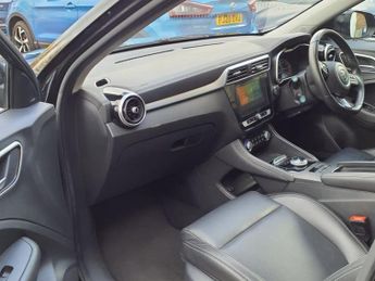 MG MG ZS 44.5kWh Exclusive SUV 5dr Electric Auto (143 ps)
