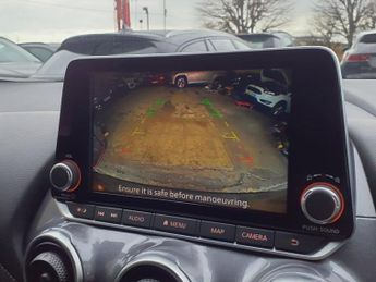 NISSAN JUKE 1.0 DIG-T N-Connecta SUV 5dr Petrol DCT Auto Euro 6 (s/s) (114 p