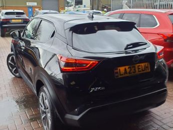 NISSAN JUKE 1.0 DIG-T N-Connecta SUV 5dr Petrol DCT Auto Euro 6 (s/s) (114 p