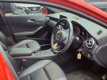 MERCEDES-BENZ A-CLASS 1.5 A180d Sport (Executive) Hatchback 5dr Diesel 7G-DCT Euro 6 (