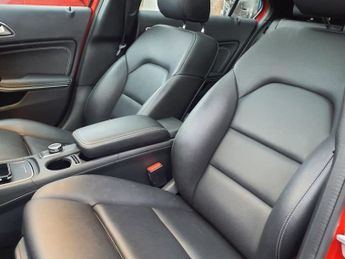 MERCEDES-BENZ A-CLASS 1.5 A180d Sport (Executive) Hatchback 5dr Diesel 7G-DCT Euro 6 (