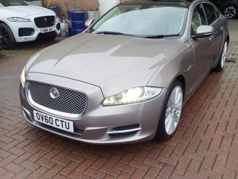 JAGUAR XJ 3.0d V6 Portfolio Saloon 4dr Diesel Auto Euro 5 (275 ps)
