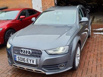 AUDI A4 ALLROAD 2.0 TDI Estate 5dr Diesel S Tronic quattro Euro 5 (s/s) (177 ps)