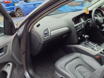 AUDI A4 ALLROAD 2.0 TDI Estate 5dr Diesel S Tronic quattro Euro 5 (s/s) (177 ps)
