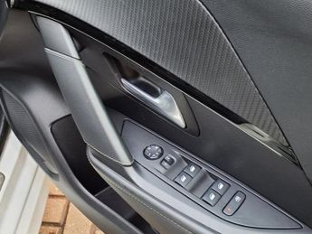 PEUGEOT E-208 50kWh GT Hatchback 5dr Electric Auto (136 ps)
