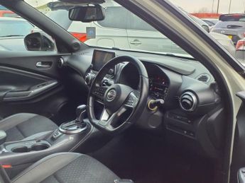 NISSAN JUKE 1.0 DIG-T N-Connecta SUV 5dr Petrol DCT Auto Euro 6 (s/s) (114 p
