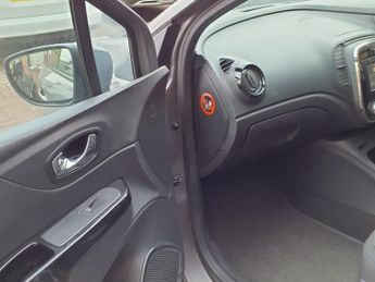 RENAULT CAPTUR 1.5 dCi ENERGY Dynamique Nav SUV 5dr Diesel Auto Euro 6 (s/s) (9
