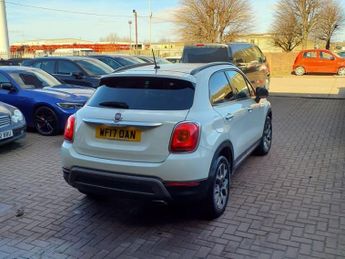 FIAT 500X 1.6 MultiJetII Cross SUV 5dr Diesel DCT Euro 6 (s/s) (120 ps)