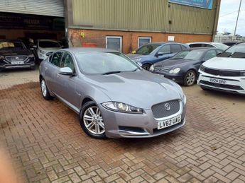Jaguar XF 3.0d V6 Luxury Saloon 4dr Diesel Auto Euro 5 (240 ps)
