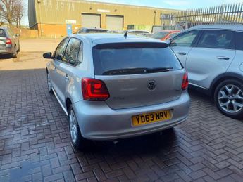 VOLKSWAGEN POLO 1.2