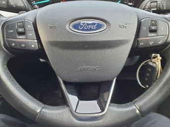 FORD FOCUS 1.0T EcoBoost Zetec Hatchback 5dr Petrol Auto Euro 6 (s/s) (125 