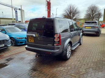 LAND ROVER DISCOVERY 4 3.0 SD V6 HSE Luxury SUV 5dr Diesel Auto 4WD Euro 6 (s/s) (256 b