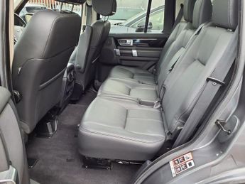 LAND ROVER DISCOVERY 4 3.0 SD V6 HSE Luxury SUV 5dr Diesel Auto 4WD Euro 6 (s/s) (256 b