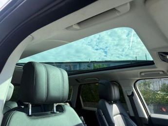 LAND ROVER RANGE ROVER SPORT 3.0 SD V6 HSE SUV 5dr Diesel Auto 4WD Euro 6 (s/s) (306 ps)