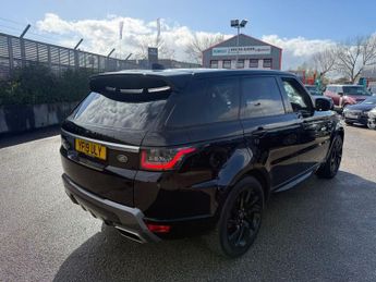 LAND ROVER RANGE ROVER SPORT 3.0 SD V6 HSE SUV 5dr Diesel Auto 4WD Euro 6 (s/s) (306 ps)
