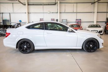 MERCEDES-BENZ C-CLASS 2.1 C250 CDI AMG Sport Edition Coupe 2dr Diesel G-Tronic+ Euro 5