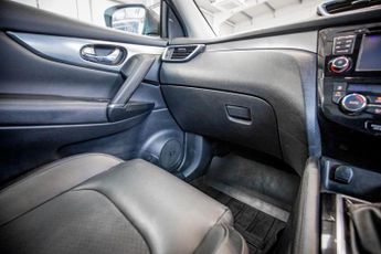 NISSAN QASHQAI 1.2 DIG-T Tekna SUV 5dr Petrol XTRON Euro 6 (s/s) (115 ps)