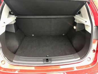 MG MG ZS 44.5kWh Exclusive SUV 5dr Electric Auto (143 ps)