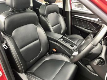 MG MG ZS 44.5kWh Exclusive SUV 5dr Electric Auto (143 ps)