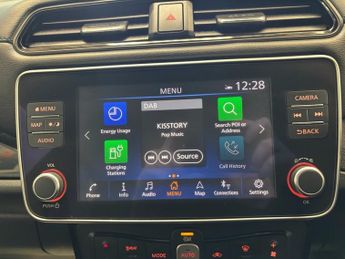 NISSAN LEAF 40kWh N-Connecta Hatchback 5 Door Electric Automatic Black 1 For