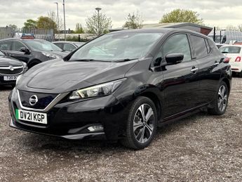 NISSAN LEAF 40kWh N-Connecta Hatchback 5 Door Electric Automatic Black 1 For