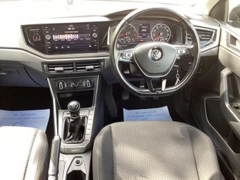 VOLKSWAGEN POLO 1.0 EVO SE Hatchback 5dr Petrol Manual Euro 6 (s/s) (65 ps)