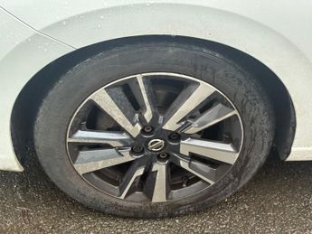 NISSAN MICRA 1.0 IG-T Tekna Hatchback 5dr Petrol XTRON Euro 6 (s/s) (100 ps)