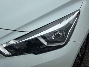 NISSAN MICRA 1.0 IG-T Tekna Hatchback 5dr Petrol XTRON Euro 6 (s/s) (100 ps)