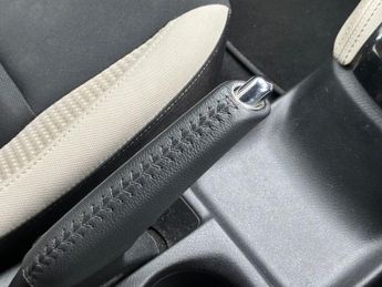 NISSAN MICRA 1.0 IG-T Tekna Hatchback 5dr Petrol XTRON Euro 6 (s/s) (100 ps)