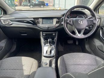 VAUXHALL ASTRA 1.4i Turbo SRi Hatchback 5dr Petrol Auto Euro 6 (s/s) (150 ps)