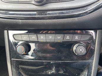 VAUXHALL ASTRA 1.4i Turbo SRi Hatchback 5dr Petrol Auto Euro 6 (s/s) (150 ps)