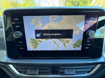 VOLKSWAGEN T-ROC 1.5 TSI Style SUV 5dr Petrol DSG Euro 6 (s/s) (150 ps)