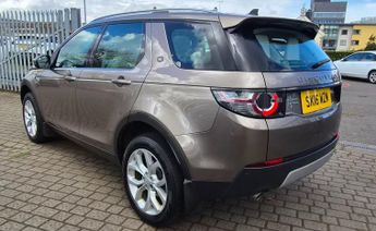 LAND ROVER DISCOVERY SPORT 2.0 TD4 HSE SUV 5dr Diesel Auto 4WD Euro 6 (s/s) (180 ps)