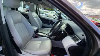 LAND ROVER DISCOVERY SPORT 2.0 TD4 HSE SUV 5dr Diesel Auto 4WD Euro 6 (s/s) (180 ps)