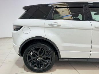 LAND ROVER RANGE ROVER EVOQUE 2.0 TD4 HSE Dynamic SUV 5dr Diesel Auto 4WD Euro 6 (s/s) (180 ps