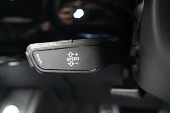 AUDI A4 AVANT 3.0 TDI V6 S line Estate 5dr Diesel Tiptronic quattro Euro 6 (s/