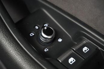 AUDI A4 AVANT 3.0 TDI V6 S line Estate 5dr Diesel Tiptronic quattro Euro 6 (s/