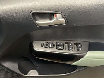 KIA PICANTO 1.2 Shadow Hatchback 5dr Petrol AMT Euro 6 (s/s) (77 bhp)