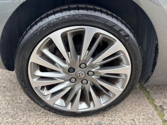 VAUXHALL ASTRA 1.5 Turbo D SRi VX Line Nav Hatchback 5dr Diesel Auto Euro 6 (s/