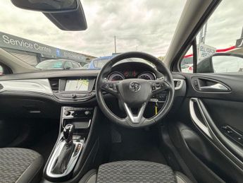 VAUXHALL ASTRA 1.5 Turbo D SRi VX Line Nav Hatchback 5dr Diesel Auto Euro 6 (s/