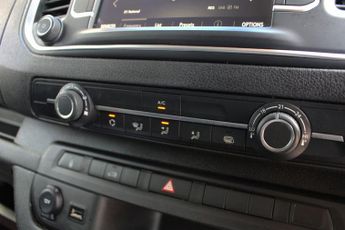 VAUXHALL VIVARO 2.0 Turbo D 3100 Prime Panel Van 6dr Diesel Manual L1 H1 Euro 6 