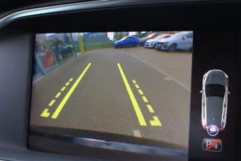 VOLVO V40 1.5 T3 GPF R-Design Pro Hatchback 5dr Petrol Auto Euro 6 (s/s) (