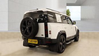 LAND ROVER DEFENDER 3.0 D300 MHEV X-Dynamic HSE SUV 5dr Diesel Auto 4WD Euro 6 (s/s)