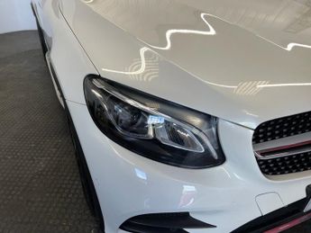 MERCEDES-BENZ GLC 2.1 GLC250d AMG Line (Premium) Coupe 5dr Diesel G-Tronic 4MATIC 