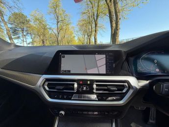 BMW 3 SERIES 2.0 320i M Sport Saloon 4dr Petrol Auto Euro 6 (s/s) (184 ps)